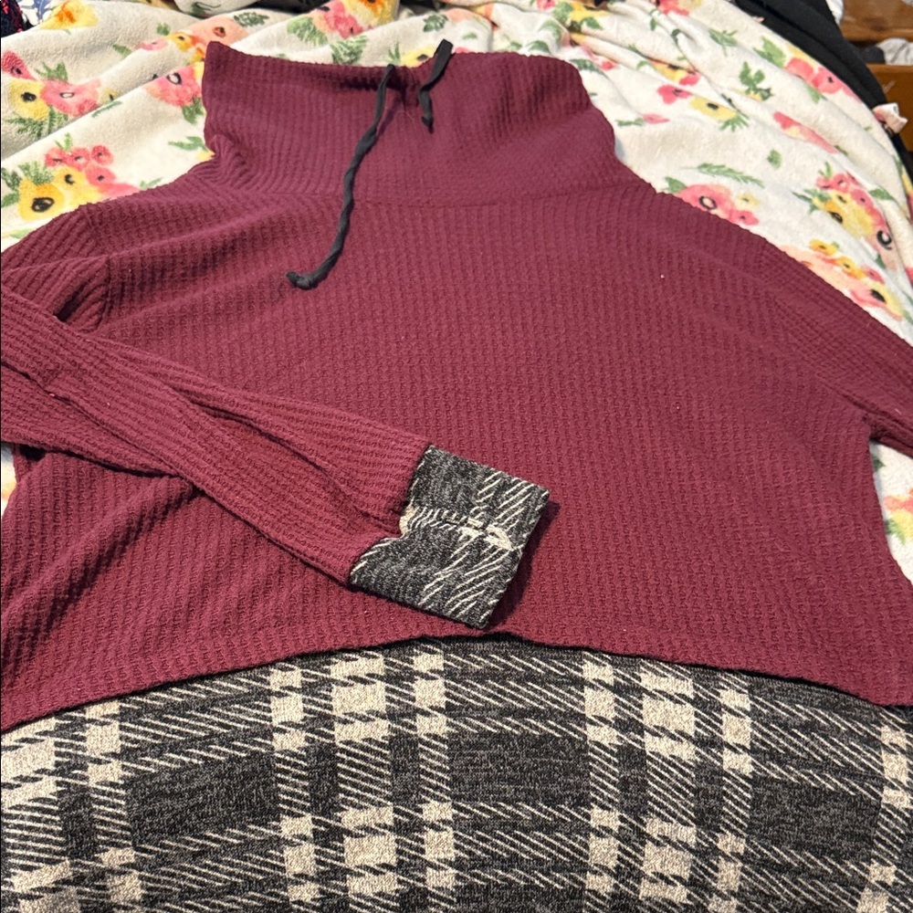 Elegant Maroon Turtleneck Sweater